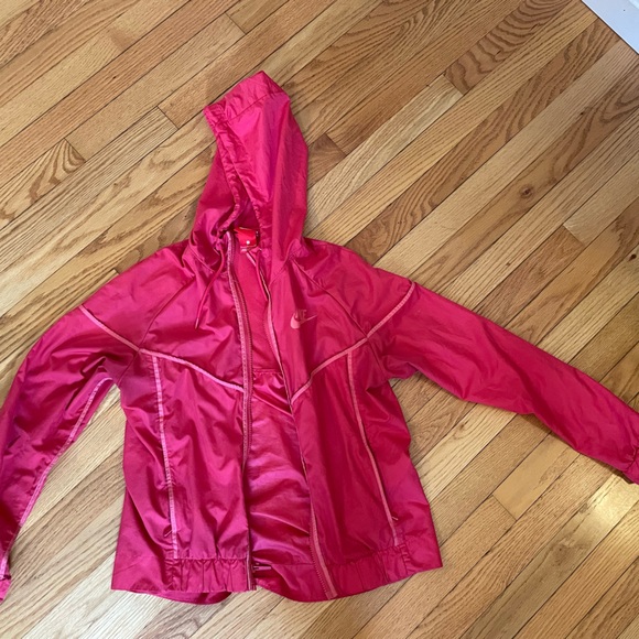 nike windbreaker - Picture 3 of 7